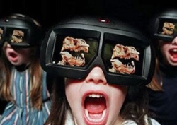 假期带孩子看3D电影，真的有那么炫酷吗？