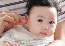 宝宝的鼻屎和耳屎护理方法（干货好文）