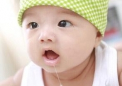 宝宝都会流口水，除了口水疹，还需特别重视什么？