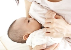 原创| 纯母乳喂养成功的关键期——分娩后头三天，产科护师这样说