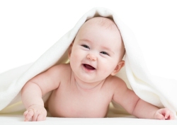 别给胎脂扣上“恶名”，它是宝宝的天然防护罩