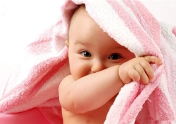婴儿出生第一年需要注意的事情！有小孩的一定要了解！