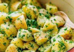 夏天土豆这样做最合适，绝对健康！