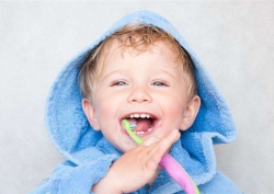 想要孩子有一口好牙，你需要知道这10个关键问题（上）